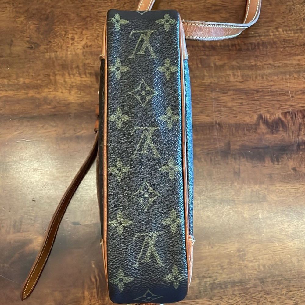 Louis Vuitton Brown Trocadero Bag with Monogram Design - Picture 14 of 15